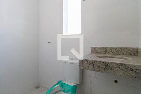 Casa à venda com 70m², 2 quartos e 1 vagaBanheiro da suíte