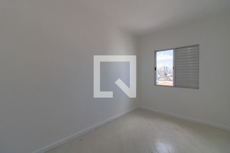 Quarto 2 de apartamento para alugar com 2 quartos, 46m² em Parque Renato Maia, Guarulhos