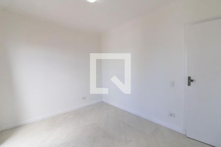 Quarto 1 de apartamento para alugar com 2 quartos, 46m² em Parque Renato Maia, Guarulhos