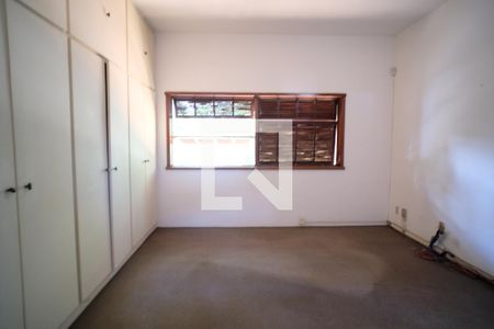 Casa para alugar com 340m², 4 quartos e 3 vagasQuarto 3 - Suíte