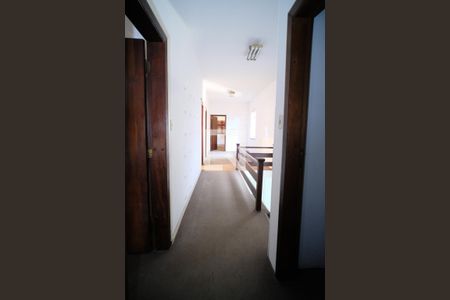 Casa para alugar com 340m², 4 quartos e 3 vagasCorredor