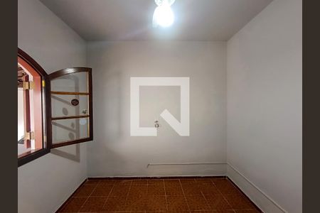 Quarto 1 de casa para alugar com 2 quartos, 140m² em Vila Anastácio, São Paulo