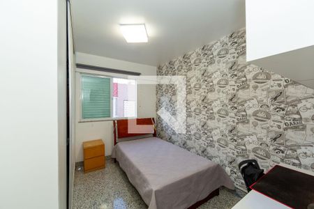Quarto 2 de apartamento para alugar com 4 quartos, 140m² em Buritis, Belo Horizonte