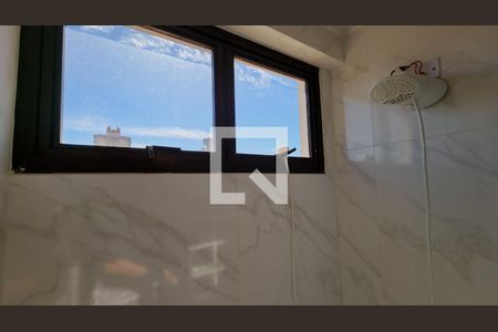 Banheiro Social de apartamento para alugar com 3 quartos, 90m² em Anhangabaú, Jundiaí