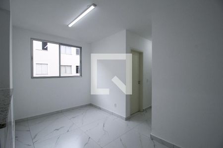 Sala de apartamento para alugar com 2 quartos, 48m² em Jardim Mirante dos Ovnis, Votorantim