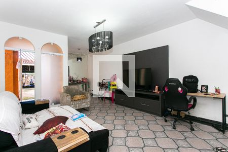 Sala de casa à venda com 3 quartos, 150m² em Chácara Califórnia, São Paulo