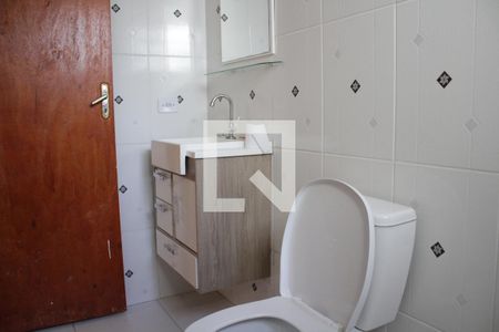 Banheiro de casa para alugar com 2 quartos, 80m² em Vila Libanesa, São Paulo