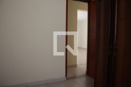 Quarto 2 de casa para alugar com 2 quartos, 80m² em Vila Libanesa, São Paulo