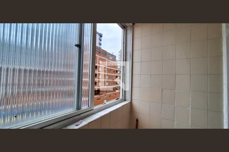 Apartamento para alugar com 77m², 2 quartos e sem vagaÁrea de serviço