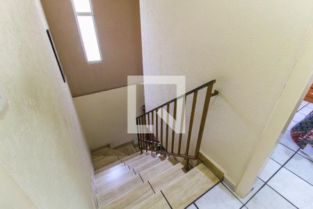 Escada de casa de condomínio à venda com 2 quartos, 80m² em Itaquera, São Paulo