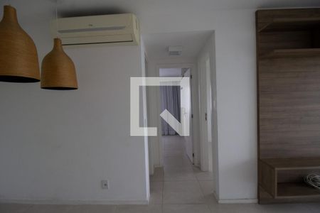 Sala de apartamento para alugar com 2 quartos, 65m² em Recreio dos Bandeirantes, Rio de Janeiro