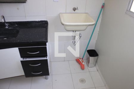 Cozinha de apartamento para alugar com 2 quartos, 36m² em Vila Alzira, Guarulhos