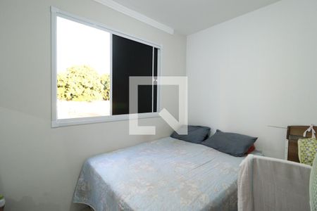 Suite de apartamento para alugar com 2 quartos, 80m² em Jardim Holanda, Uberlândia