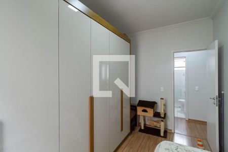 Quarto de apartamento à venda com 2 quartos, 60m² em Heliópolis, Belo Horizonte