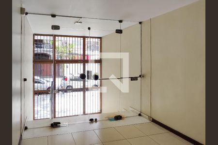 Apartamento à venda com 59m², 2 quartos e sem vaga Apartamento à venda com 59m², 2 quartos e sem vagaFachada e portaria