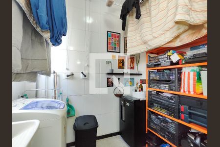 Apartamento à venda com 59m², 2 quartos e sem vaga Apartamento à venda com 59m², 2 quartos e sem vagaÁrea de Serviço