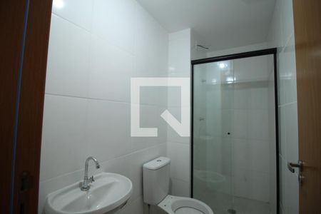 Banheiro de apartamento para alugar com 1 quarto, 24m² em Belenzinho, São Paulo