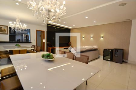 Sala de apartamento para alugar com 3 quartos, 90m² em Lourdes, Belo Horizonte