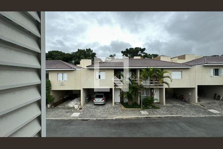 Vista Quarto 1 de casa de condomínio para alugar com 3 quartos, 120m² em Ahú, Curitiba