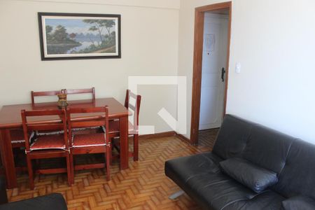 Sala de apartamento para alugar com 1 quarto, 54m² em Centro, São Vicente