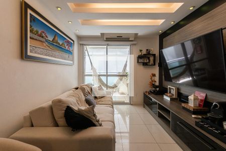 Sala de apartamento à venda com 2 quartos, 78m² em Grajaú, Rio de Janeiro