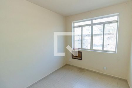 Quarto de casa para alugar com 1 quarto, 95m² em Bento Ribeiro, Rio de Janeiro