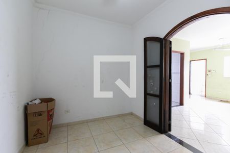 Casa para alugar com 200m², 3 quartos e 2 vagasQuarto 2