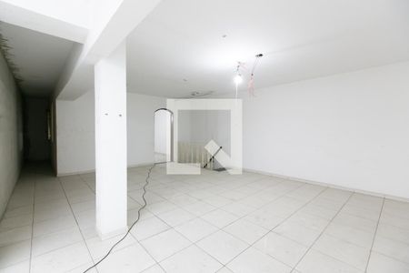 Casa para alugar com 200m², 3 quartos e 2 vagasÁrea comum 