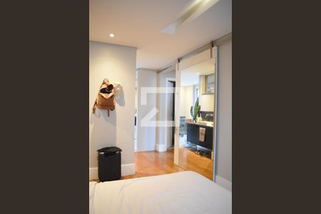 Suíte de apartamento para alugar com 2 quartos, 78m² em Bigorrilho, Curitiba