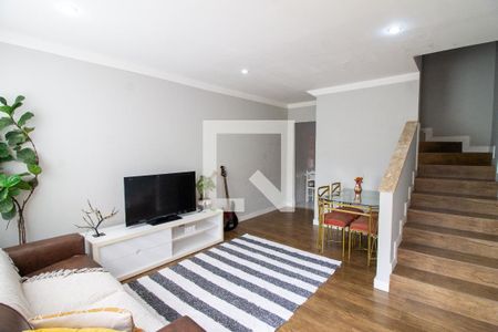 Sala de casa à venda com 2 quartos, 120m² em Jardim Dourado, Guarulhos