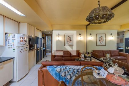 Sala de apartamento à venda com 1 quarto, 100m² em Bela Vista, Porto Alegre