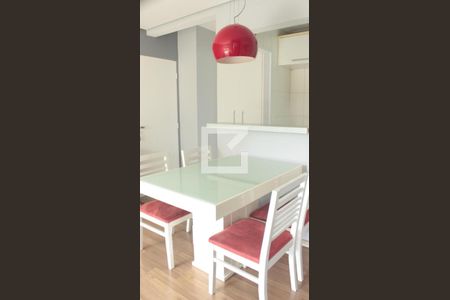 Sala de apartamento para alugar com 2 quartos, 51m² em Vila Suzana, São Paulo