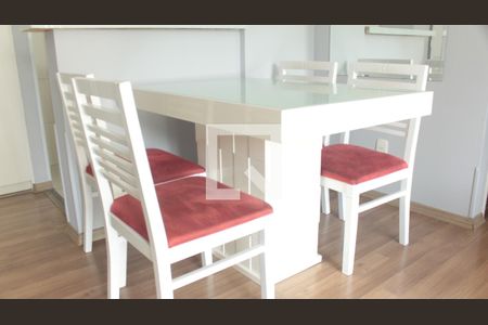 Sala de apartamento para alugar com 2 quartos, 51m² em Vila Suzana, São Paulo