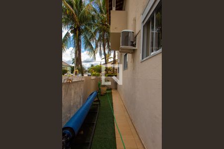 Casa de condomínio à venda com 422m², 4 quartos e 4 vagasÁREA EXTERNA