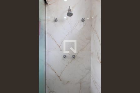 Casa de condomínio à venda com 422m², 4 quartos e 4 vagasBANHEIRO SUITE MASTER