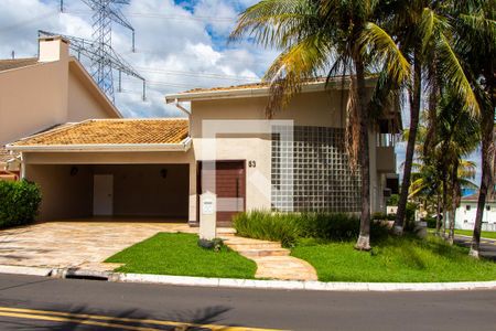 Casa de condomínio à venda com 422m², 4 quartos e 4 vagasFACHADA