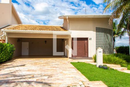 Casa de condomínio à venda com 422m², 4 quartos e 4 vagasFACHADA