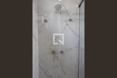 Casa de condomínio à venda com 422m², 4 quartos e 4 vagasBANHEIRO SUITE MASTER