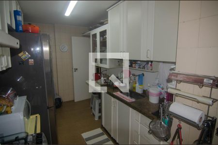 Apartamento para alugar com 125m², 3 quartos e 1 vaga Apartamento para alugar com 125m², 3 quartos e 1 vagaCozinha