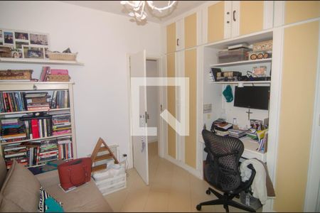 Apartamento para alugar com 125m², 3 quartos e 1 vaga Apartamento para alugar com 125m², 3 quartos e 1 vagaQuarto 2