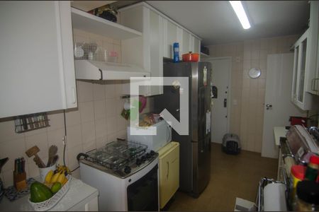 Apartamento para alugar com 125m², 3 quartos e 1 vaga Apartamento para alugar com 125m², 3 quartos e 1 vagaCozinha