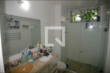 Apartamento para alugar com 125m², 3 quartos e 1 vaga Apartamento para alugar com 125m², 3 quartos e 1 vagaBanheiro
