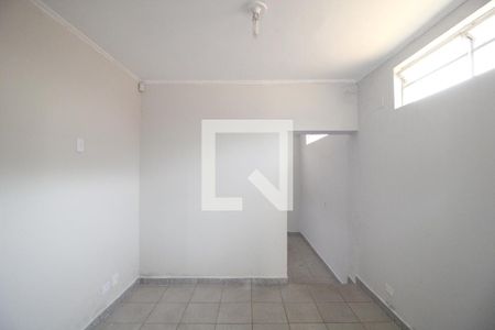 Sala de casa para alugar com 3 quartos, 130m² em Vila Euthalia, São Paulo