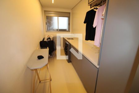 Apartamento à venda com 211m², 3 quartos e 3 vagasÁrea de Serviço
