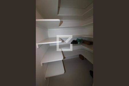 Apartamento à venda com 211m², 3 quartos e 3 vagasDespensa