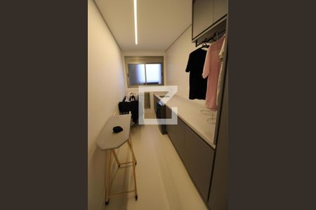 Apartamento à venda com 211m², 3 quartos e 3 vagasÁrea de Serviço