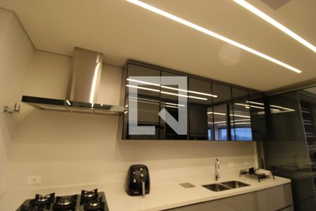 Apartamento à venda com 211m², 3 quartos e 3 vagasCozinha - Armários