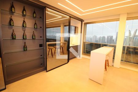 Apartamento à venda com 211m², 3 quartos e 3 vagasAdega e Churrasqueira