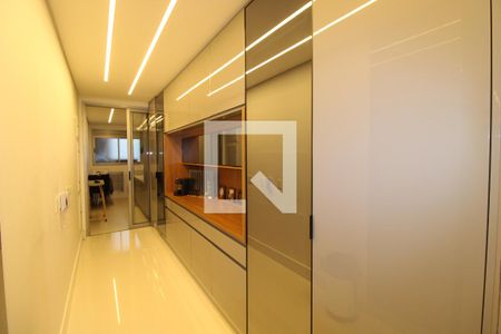 Apartamento à venda com 211m², 3 quartos e 3 vagasCozinha - Armários