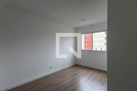 Sala de apartamento para alugar com 2 quartos, 44m² em Parque São Lourenço, São Paulo